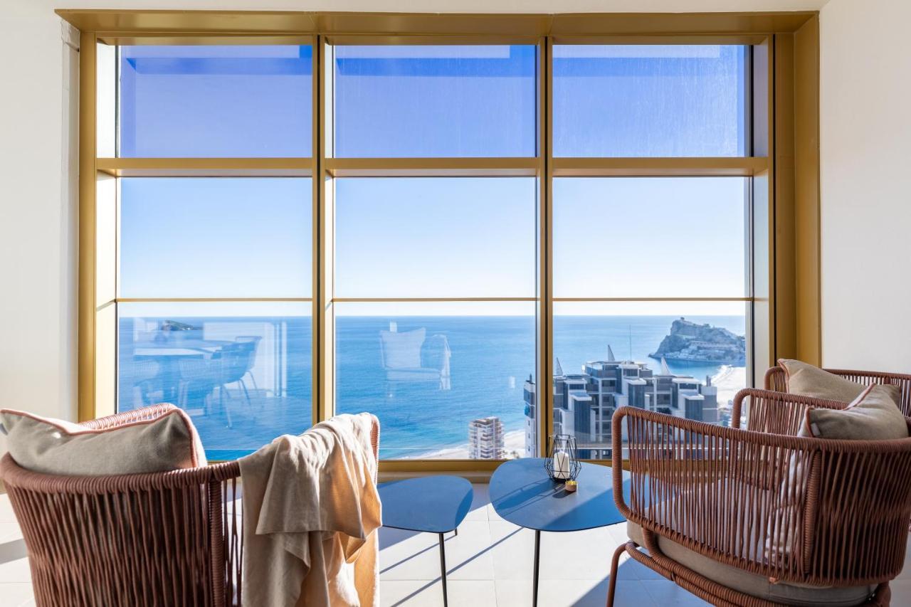 Intempo Luxury Ocean Views Resort Бенидорм Екстериор снимка