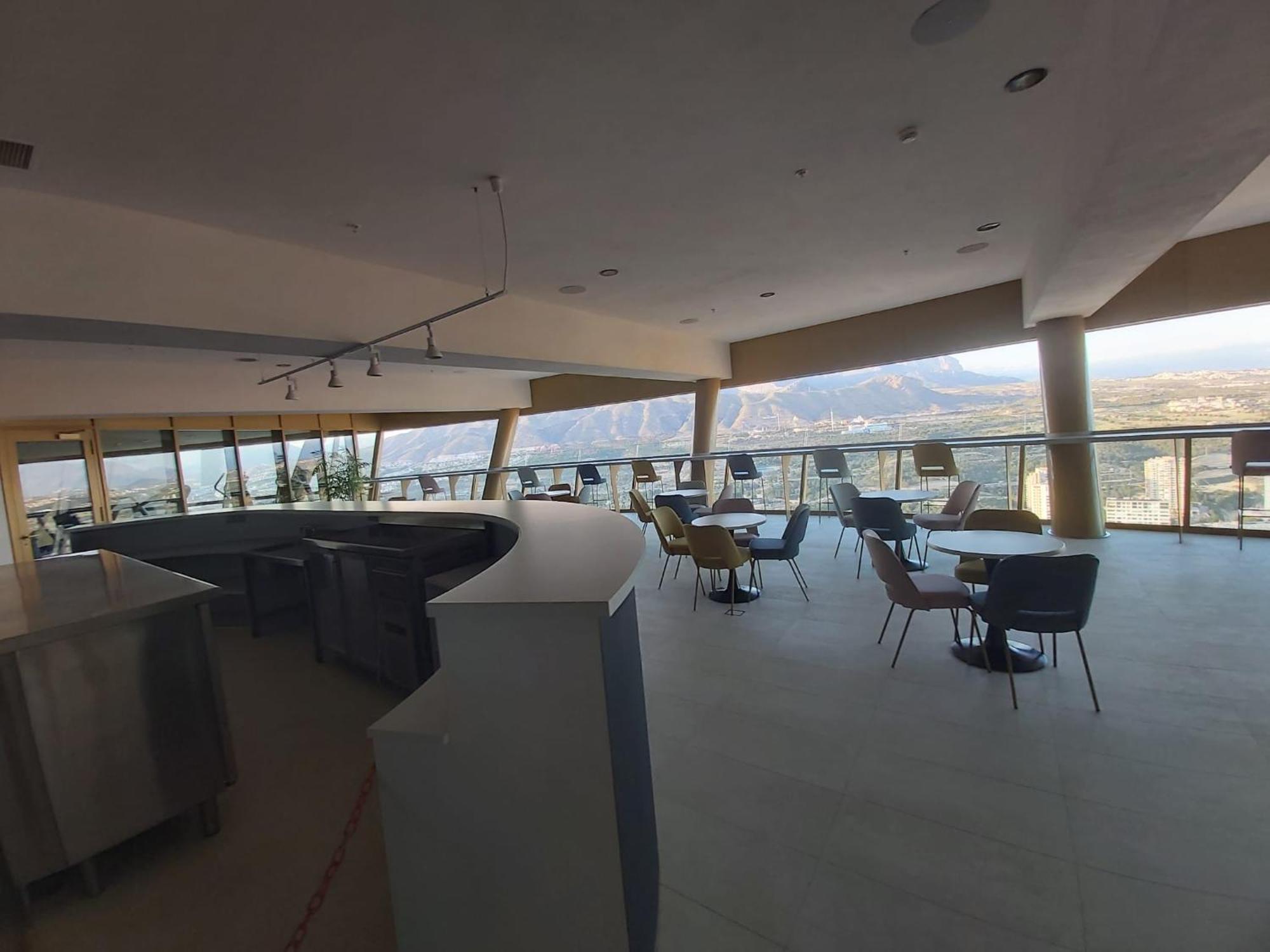 Intempo Luxury Ocean Views Resort Бенидорм Екстериор снимка